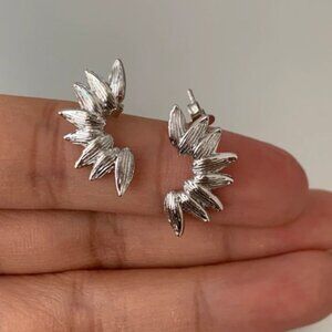 Brand new perfect earrings
